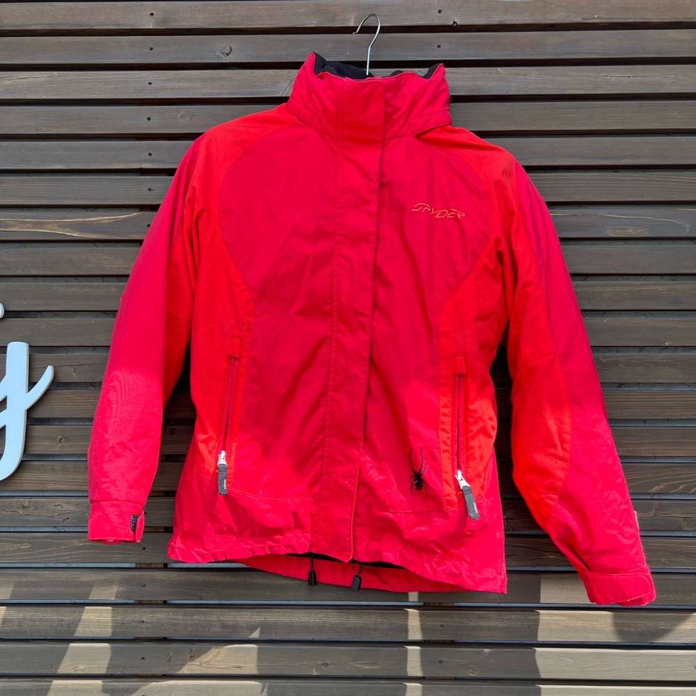 Spyder kids ski/snowboard jacket size 10 removable liner excellent condition